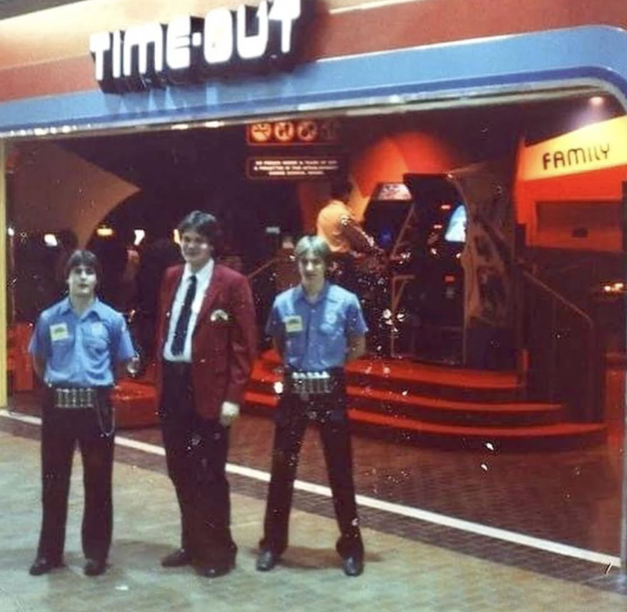80s arcade - Timeout Family